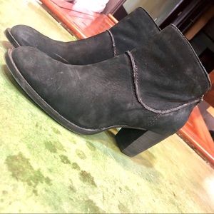 NWOT Steve Madden Milaan Booties